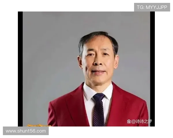 翟晓川采访致谢杨鸣称赞鼓舞球队许利民表态全力拼中国澳门